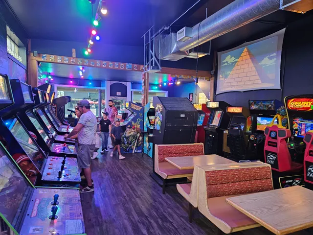 Back to the Nineties Retro Arcade