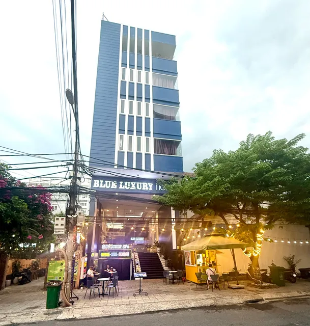 BLUE LUXURY HOTEL & SPA