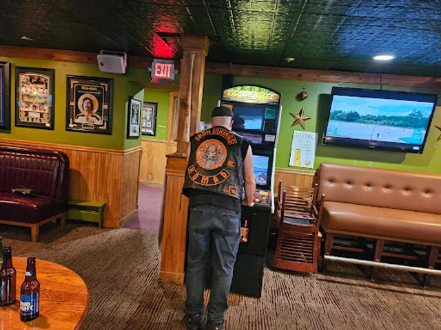 Sports, Spirits & Steaks