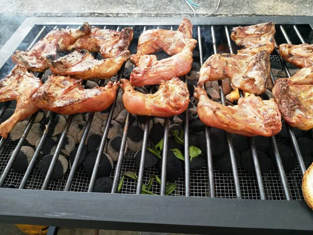 Elephant House Hot Dogs & BBQ