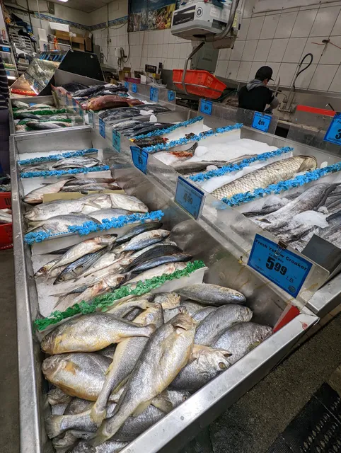 Lam's Seafood Asian Market