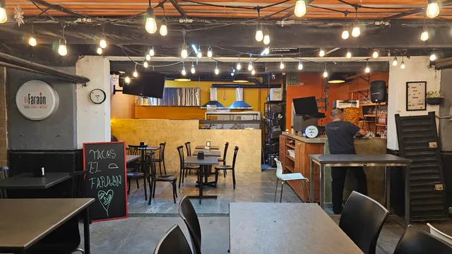 El Faraón Taquerías