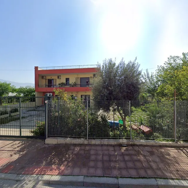 Catello Accomodation