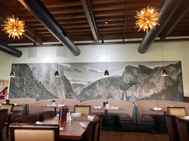 The Grill at Pine Mountain Lake