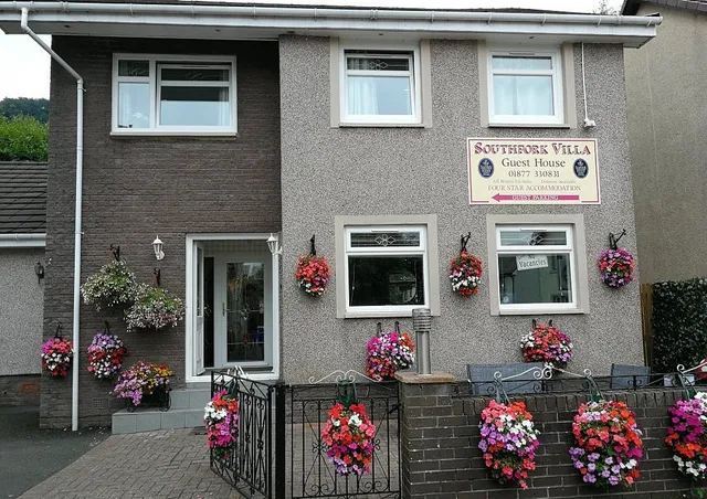 Southfork Villa Guest House