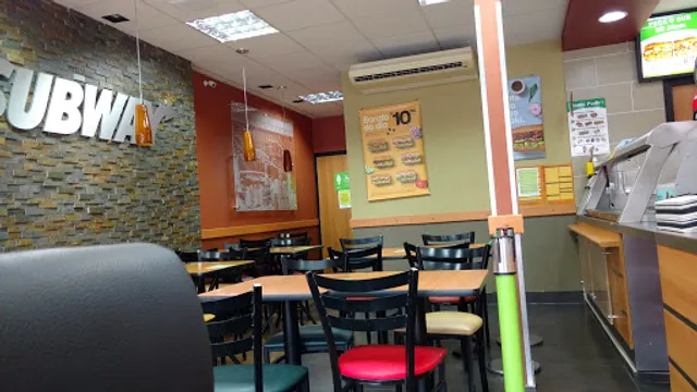 Subway Vila Redenção - Goiania