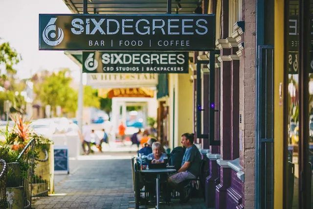 Six Degrees Albany CBD Boutique Hotel