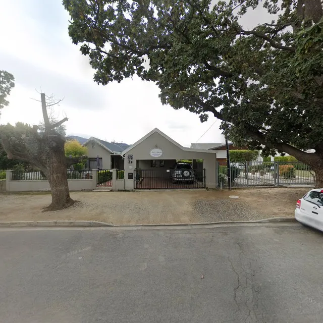 Mabet & Gabriella Guest Rooms