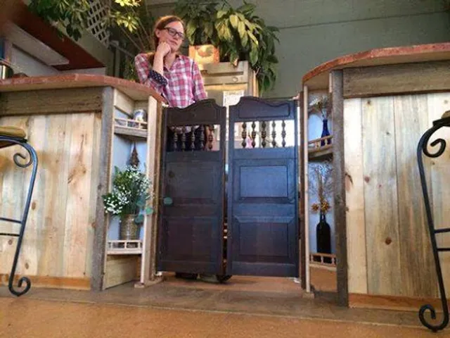 Me Oh My Coffee and Pie Laporte