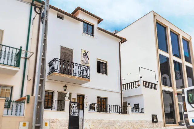 Moradia Borda D´Água