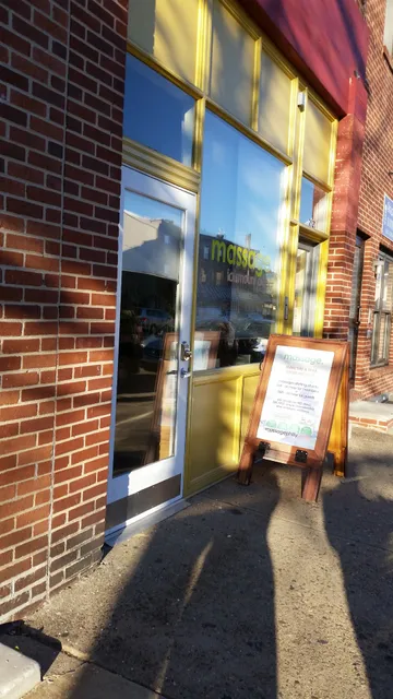 massage fairmount ave