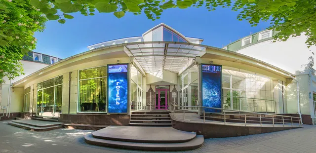 Отель Арена