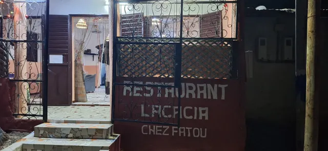 Chez Fatou restaurant l'acacia