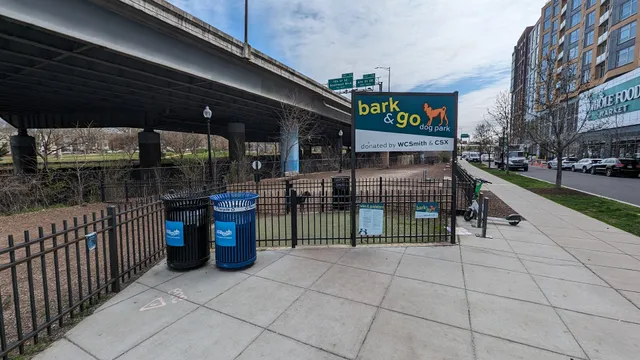 Navy Yard Dog Park