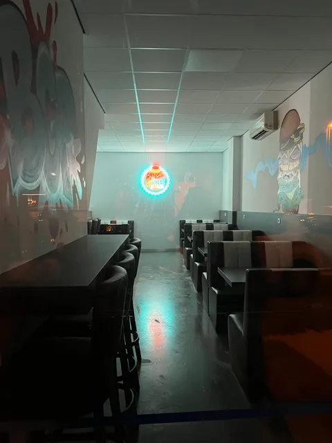 Burger & Greek Point