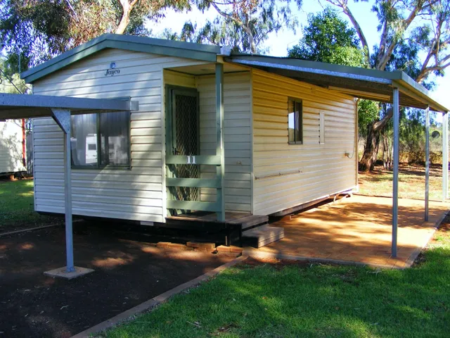 Cobar Caravan Park
