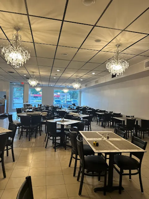 Lal Qila Afghan, Persian , Pakistani Mediterranean cuisine