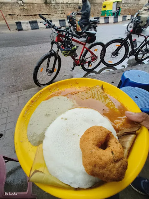 brahmins Tiffin Center