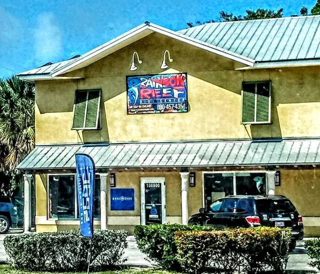 Rainbow Reef Dive Center