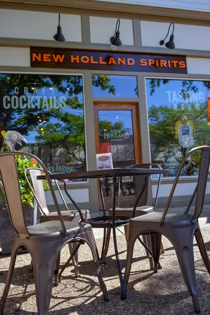 New Holland Distilling - Saugatuck Tasting Room