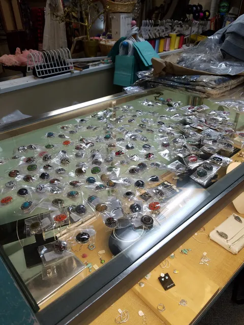 Taylor's Boutique and Gifts