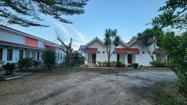 เพลินพฤกษา รีสอร์ท