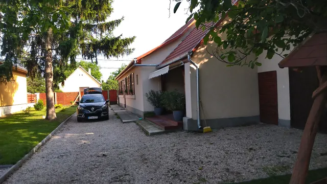 Ilona Vendégház Dinnyés