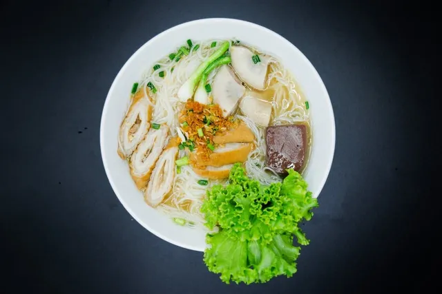 Orussey Noodle Restaurant- Trasak Paem