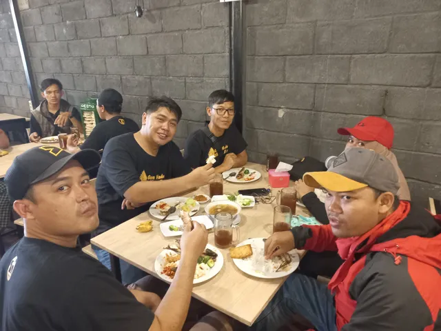 Laksita Ikan Bakar dan Seafood