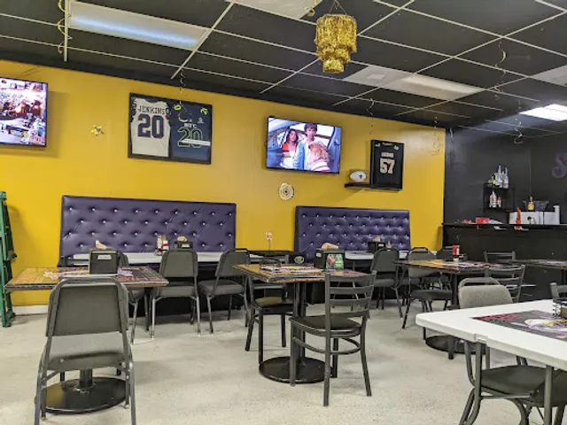 La Terraza Bar & Grill