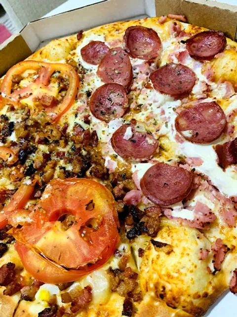 Toscana Pizzaria - Pizza Caseira