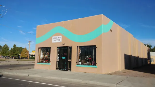 Antiques & Crafts Marketplace Llc