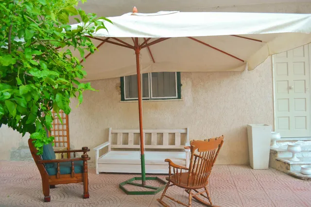 Caserta Reggia House