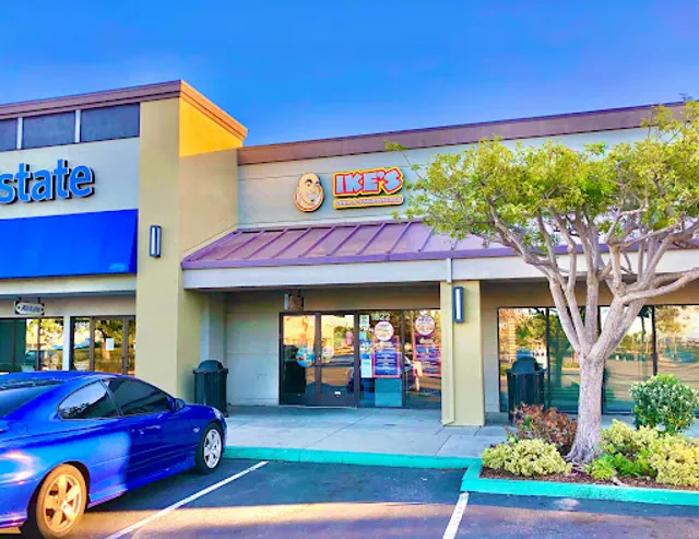 Ike's Love & Sandwiches