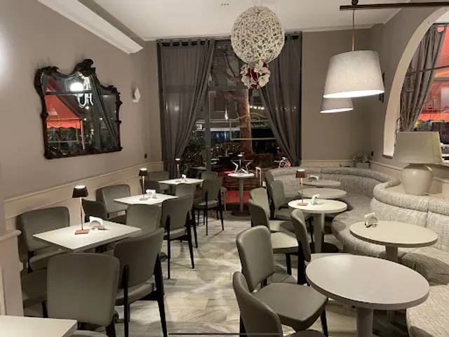 Bar Gelateria 'Festival Des Glaces'