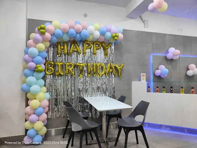 Nirula's Amar Colony