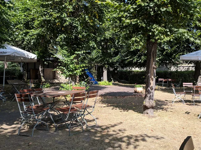 Hotel- Restaurant- Eiscafe "Stadtmitte"