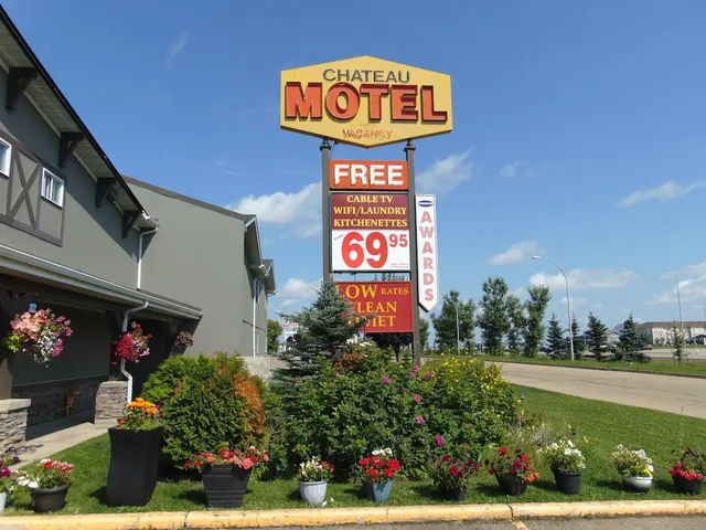 Chateau Motel