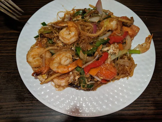 Pad Thai & Chinese Cafe