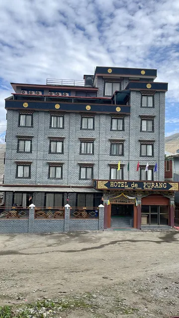 Hotel de Purang