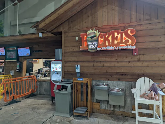 Buckets at Great Wolf Lodge