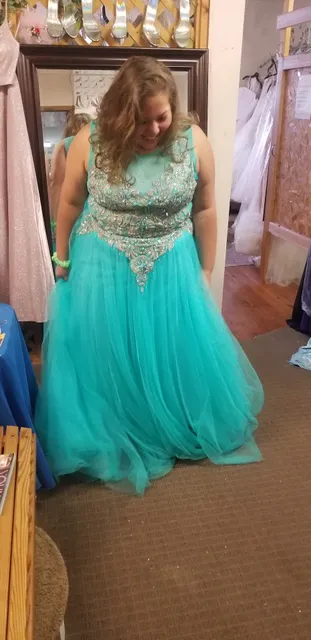 Fancy Fanny's Bridal