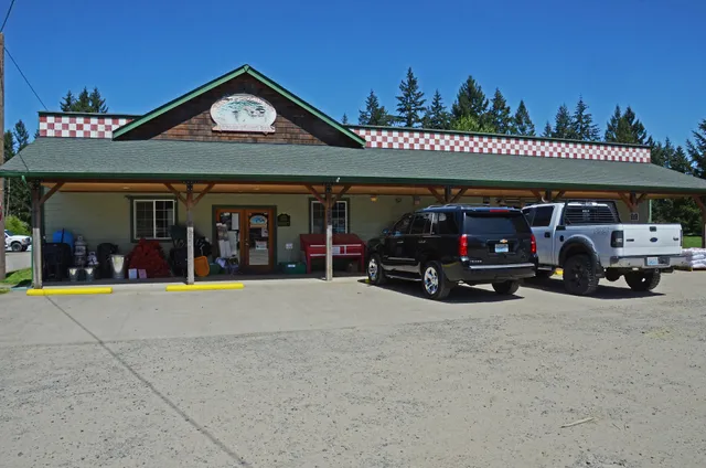 Yelm Farm & Pet
