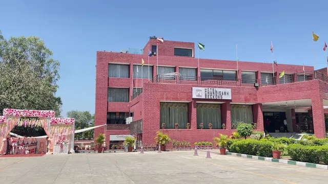 Hotel Chandigarh Beckons