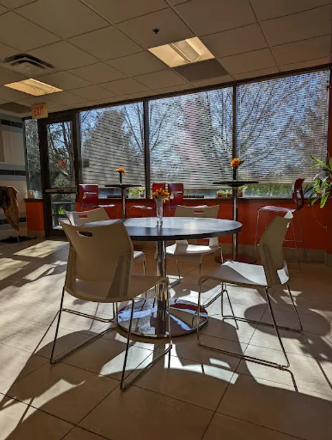 Duke's Cafe®️ EXPRESS