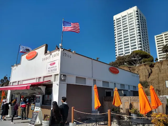 Perry’s Cafe & Beach Rentals - 1200