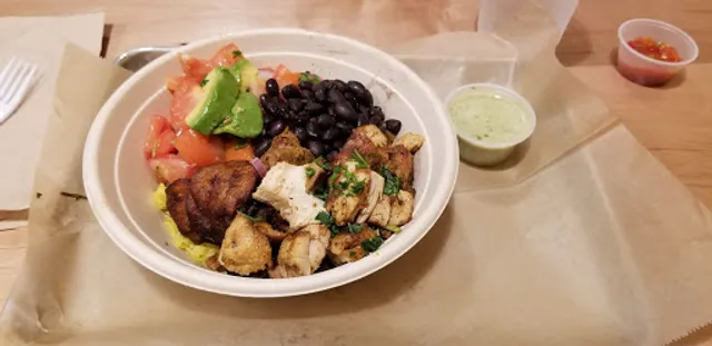 Peno Mediterranean Grill