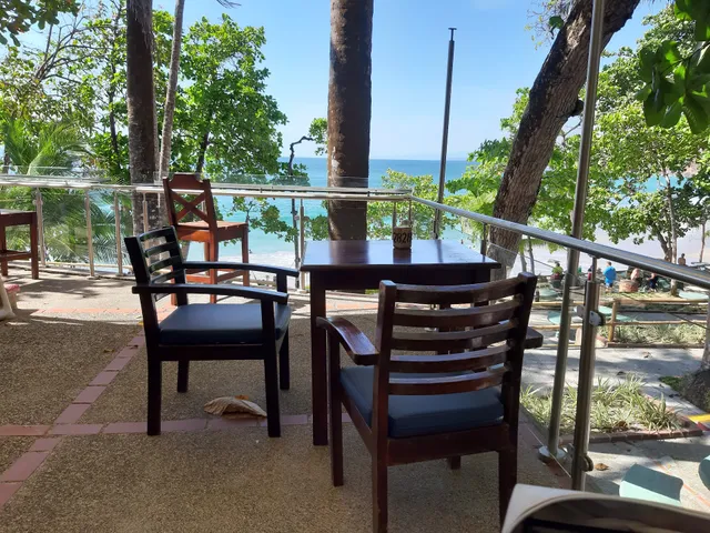 Playa Blanca, Punta Leona