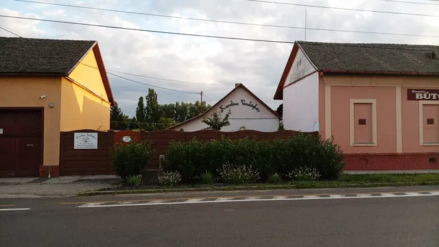 Karolina Vendégház