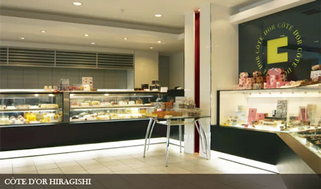 コートドール 平岸本店